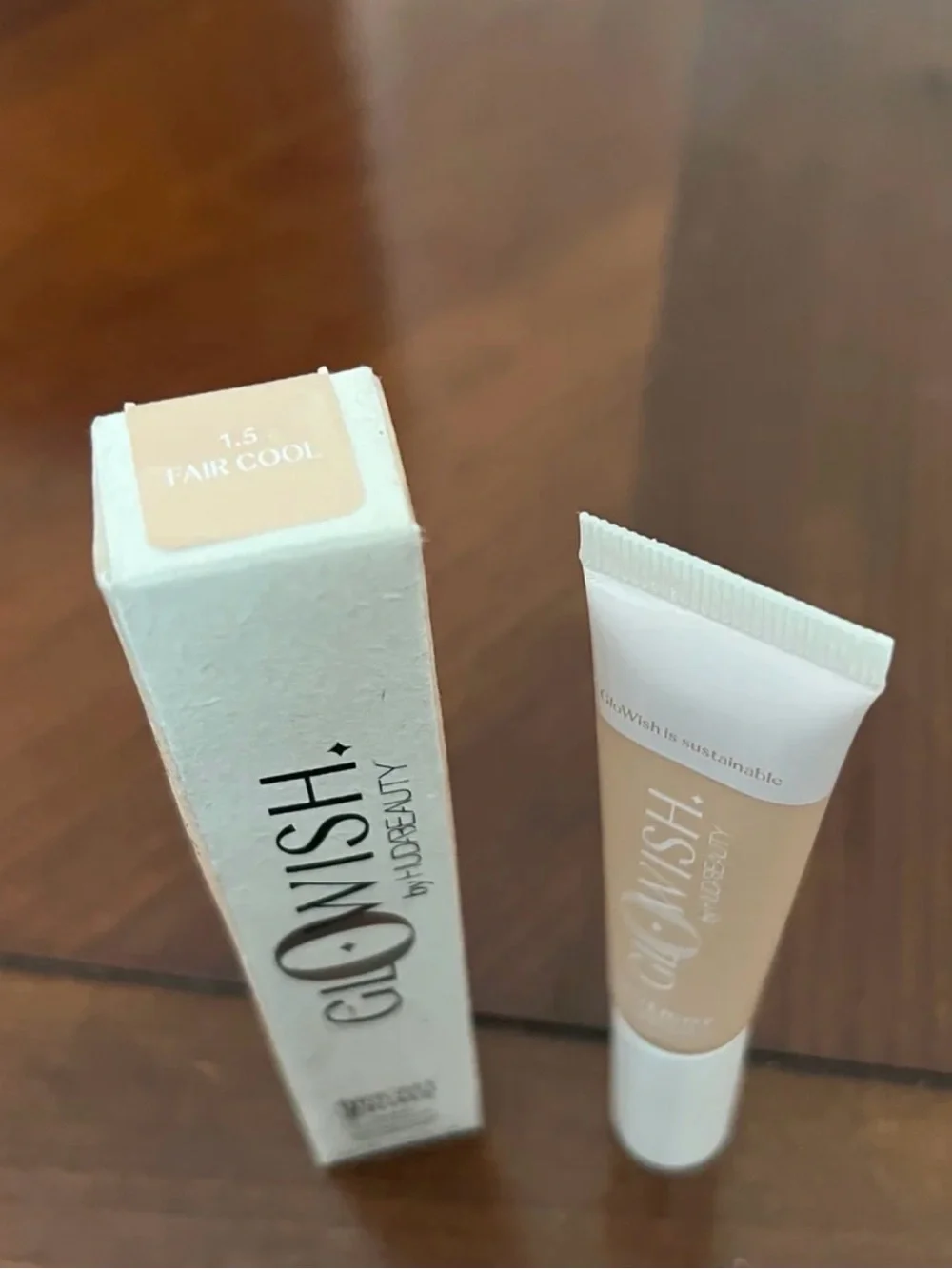 HUDA BEAUTY Concealer – Fair Cool 1.5